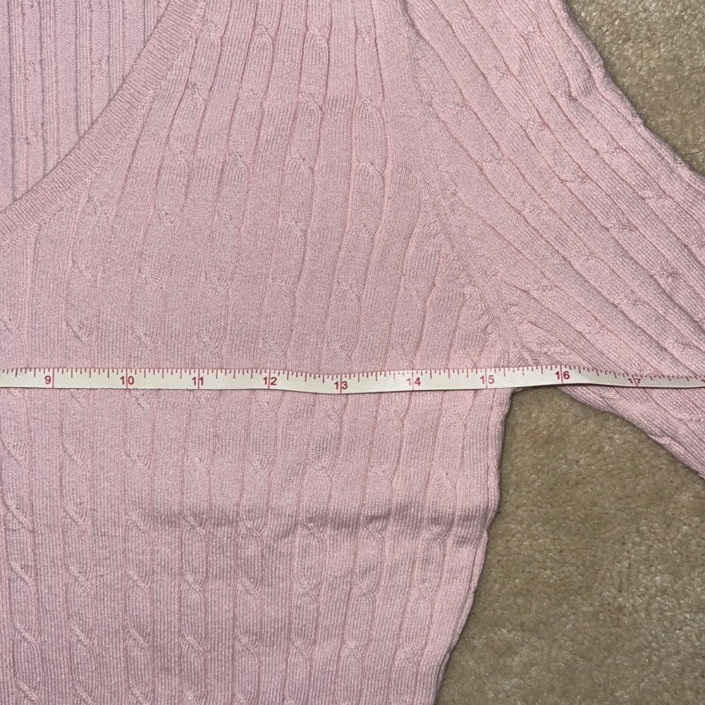 Express V-neck Sweater - Picture 4 of 5
